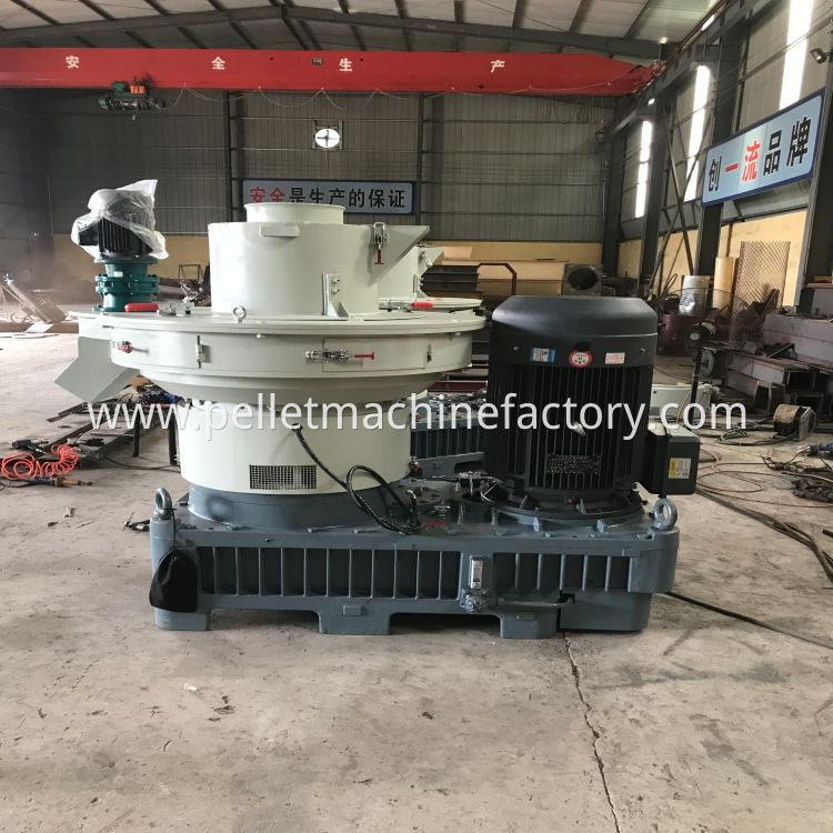 1-1.5ton/hour 90kw XGJ560 Wood pellet machine